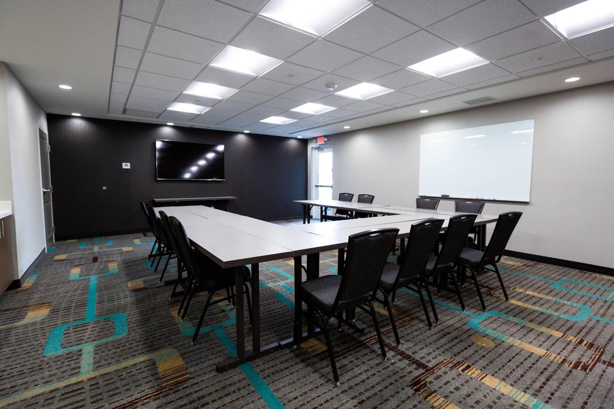 Residence Inn By Marriott Oklahoma City Airport Bagian luar foto